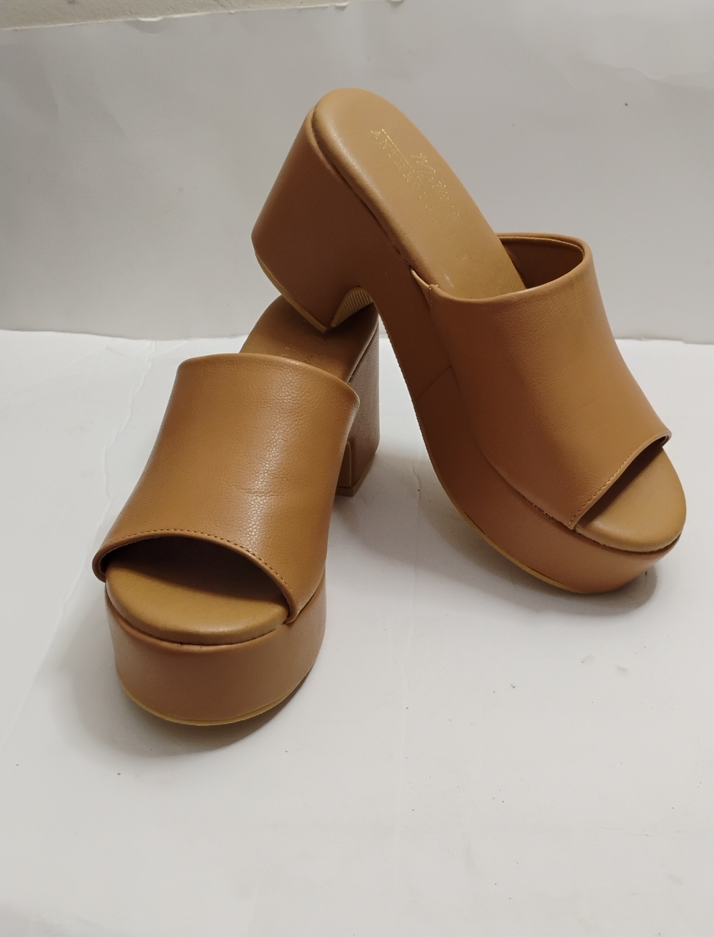 Anthropology Matisse Terry Tan Platform Sandals Women's Size 9M